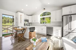 16530 Laughlin Rd, Guerneville, CA 95446 - Photo 29