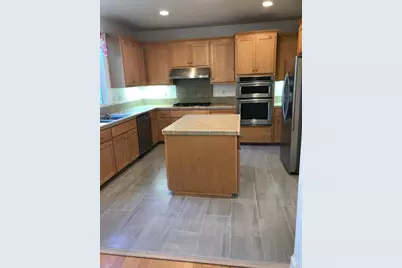 80 Pinheiro Circle, Novato, CA 94945 - Photo 5