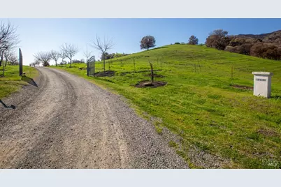 7539 Pleasants Valley Road, Vacaville, CA 95688 - Photo 39