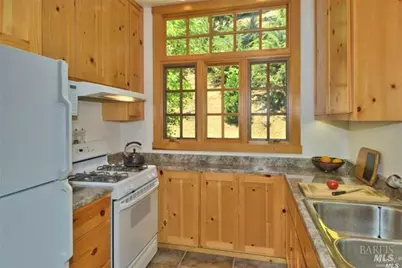 18900 Armstrong Woods Road, Guerneville, CA 95446 - Photo 13