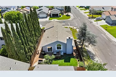 350 Jacaranda Drive, Suisun City, CA 94585 - Photo 37