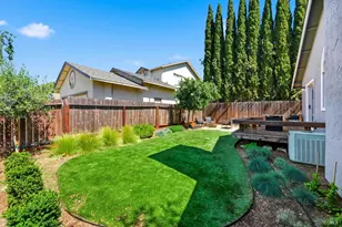 350 Jacaranda Dr, Suisun City, CA 94585 - Photo 35