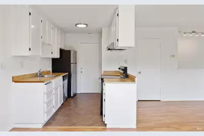 19 Shannon Court, Novato, CA 94949 - Photo 17