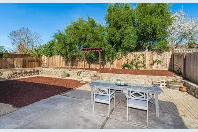 18 Creekview Court, Santa Rosa, CA 95409 - Photo 35