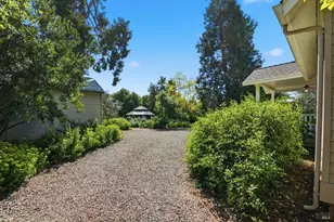 2072 Kirkland Ave, Napa, CA 94558 - Photo 35