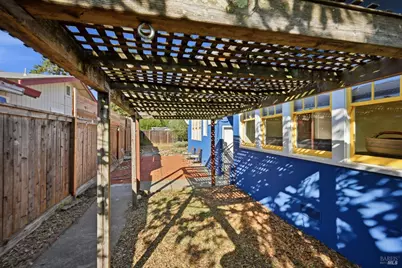 2001 Rogers Way, Santa Rosa, CA 95404 - Photo 33