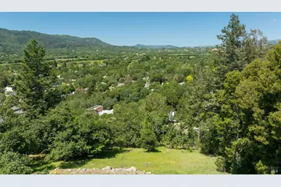 265 Richards Boulevard, Agua Caliente, CA 95476 - Photo 21