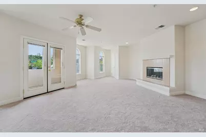 43 Johnson Street, Windsor, CA 95492 - Photo 17