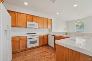 43 Johnson St, Windsor, CA 95492 - Photo 13