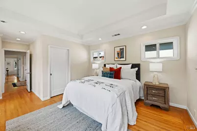 914 W 6th Street, Benicia, CA 94510 - Photo 23