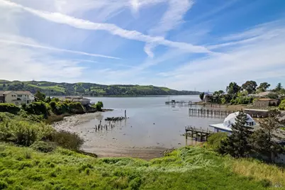 914 W 6th Street, Benicia, CA 94510 - Photo 55