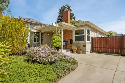 914 W 6th Street, Benicia, CA 94510 - Photo 3