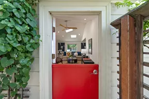 914 W 6th St, Benicia, CA 94510 - Photo 1