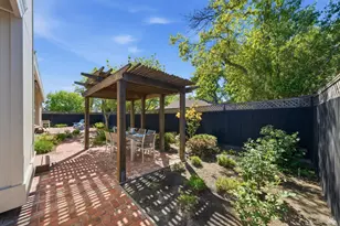 665 4th St, Sonoma, CA 95476 - Photo 31