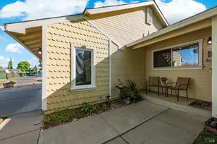 427 Temple Dr, Vacaville, CA 95687 - Photo 9