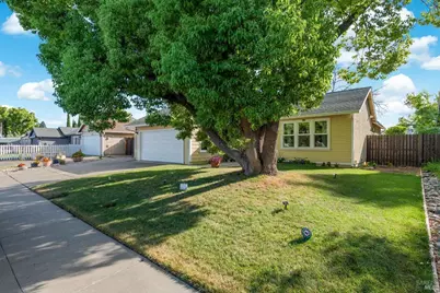 427 Temple Drive, Vacaville, CA 95687 - Photo 5