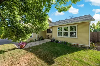 427 Temple Drive, Vacaville, CA 95687 - Photo 7