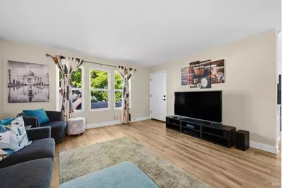 427 Temple Drive, Vacaville, CA 95687 - Photo 13