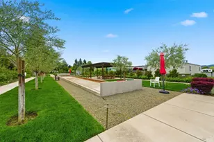 40 Falcon Crest Cir, Napa, CA 94558 - Photo 19