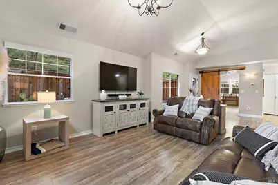 70 Marina Ridge Court, Vallejo, CA 94591 - Photo 5