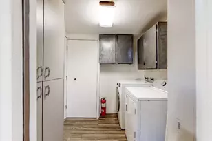 4872 Canyon Dr, Santa Rosa, CA 95409 - Photo 9