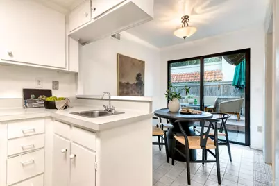 5 Grande Paseo, San Rafael, CA 94903 - Photo 5