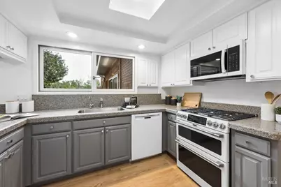 42 Underhill Road, Mill Valley, CA 94941 - Photo 13