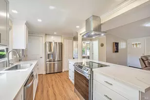 103 Glenoak Ct, Santa Rosa, CA 95405 - Photo 9