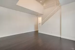 8843 Oakfield Ln, Windsor, CA 95492 - Photo 5