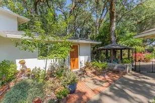 925 Knob Hill Rd, Ukiah, CA 95482 - Photo 23