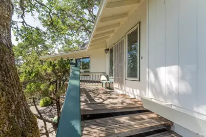 925 Knob Hill Road, Ukiah, CA 95482 - Photo 35