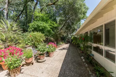 925 Knob Hill Road, Ukiah, CA 95482 - Photo 17