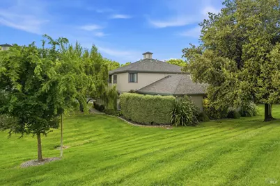 32 Dockside Circle, San Rafael, CA 94903 - Photo 17