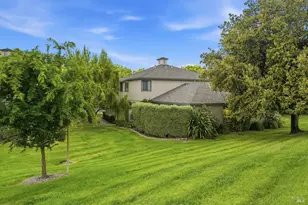 32 Dockside Cir, San Rafael, CA 94903 - Photo 17