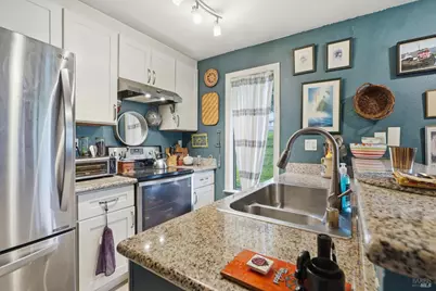 32 Dockside Circle, San Rafael, CA 94903 - Photo 9