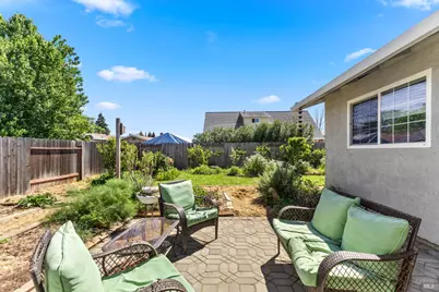 182 Fairview Drive, Vacaville, CA 95687 - Photo 25