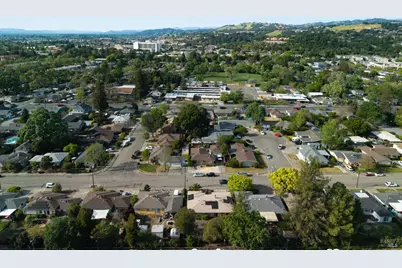 334 Richmond Drive, Santa Rosa, CA 95401 - Photo 35