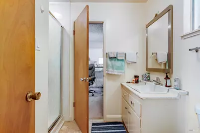 370 W M Street, Benicia, CA 94510 - Photo 25