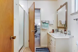 370 W M St, Benicia, CA 94510 - Photo 25