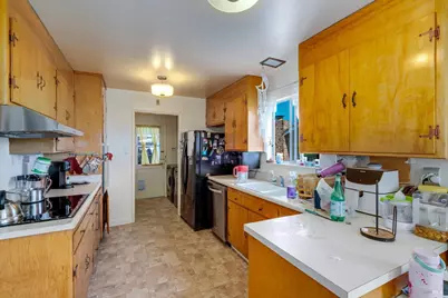 370 W M Street, Benicia, CA 94510 - Photo 27