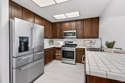 6174 San Benito Court, Rohnert Park, CA 94928 - Photo 7