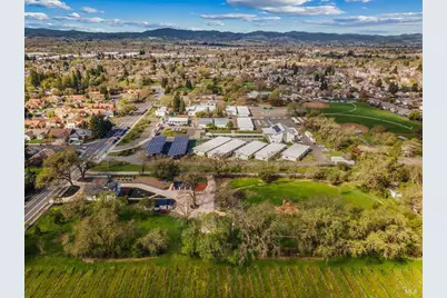 127 Pleasant Avenue, Santa Rosa, CA 95403 - Photo 71