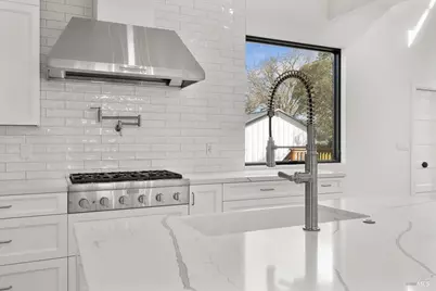 127 Pleasant Avenue, Santa Rosa, CA 95403 - Photo 19