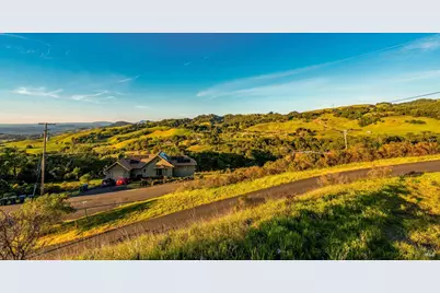 6048 Hyland Way, Penngrove, CA 94951 - Photo 79