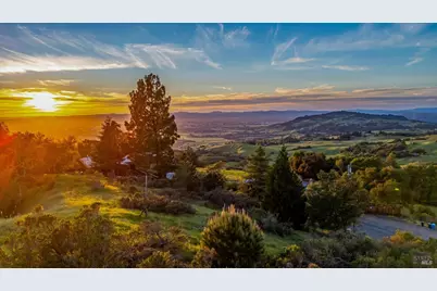 6048 Hyland Way, Penngrove, CA 94951 - Photo 73