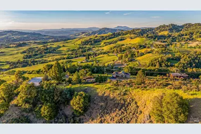 6048 Hyland Way, Penngrove, CA 94951 - Photo 51