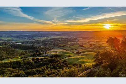 6048 Hyland Way, Penngrove, CA 94951 - Photo 75