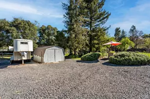 530 Bel Arbres Dr, Redwood Valley, CA 95470 - Photo 23