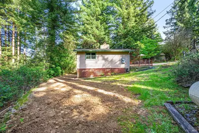 19020 Sunny Drive, Guerneville, CA 95446 - Photo 27