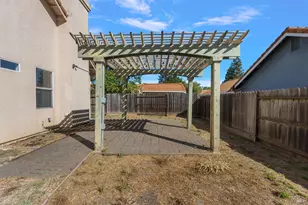 237 Sungate Ct, Vacaville, CA 95688 - Photo 31